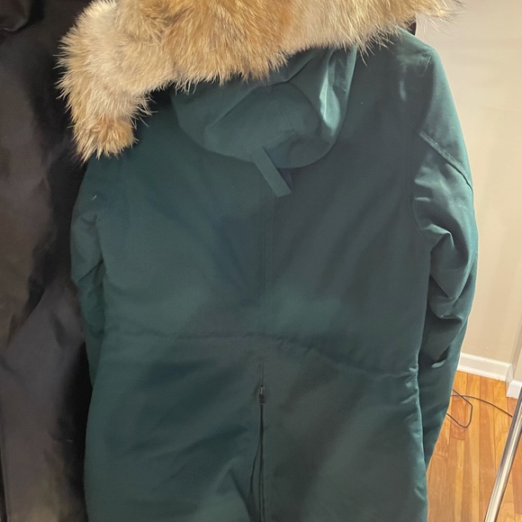 COPY - Canada goose rossclair coat in algonquin green. Immaculate condition - Picture 4 of 10